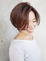 ルアーナ(LUANA)&nbsp;軽やかな色と質感で魅せる、ショートスタイル☆