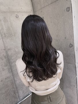 リビンバイアフロート(Livin by afloat) 巻き髪ロング　ハイライト　アッシュブラウン　おおたかの森