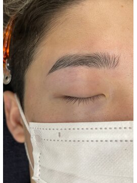 オーバー(OVER) 眉毛パーマ#ハリウッドブロウリフト