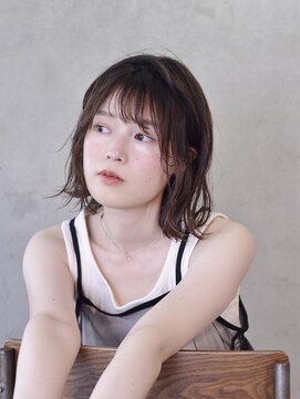 コイ(coii) ダークアッシュの大人ボブ