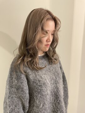 ユニコ(unico) ミルクティーグレージュ