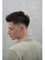 クロムトウキョウ ザ バーバー ネオン 新宿店(CHROM TOKYO the Barber ne/on)&nbsp;フェザーアップ