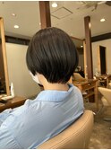 ダークグリーン