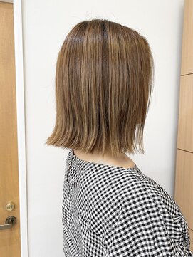 モリオ フロム ロンドン 成増店 【morio成増/一戸】大人かわいい切りっぱなしボブ