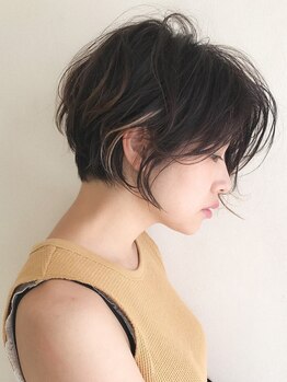 リジェールビューティガーデン(REJOUIR BEAUTY GARDEN)の写真/【本陣駅徒歩5分】ミリ単位で拘る妥協のない技術とセンスが似合わせの鍵★季節感も楽しめる大人の本命salon