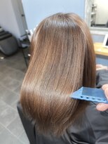 オンアンドオフ コウベ(ONandOFF KOBE)&nbsp;秋冬の乾燥対策に◎髪質改善カラー