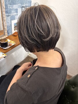ホロホロヘアー(Hair) 白髪ぼかしカラー