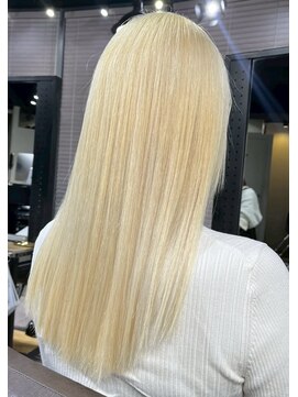 アルカナ 明治神宮前原宿(ARCANA) ブロンドヘア抜きっぱなし切りっぱなし