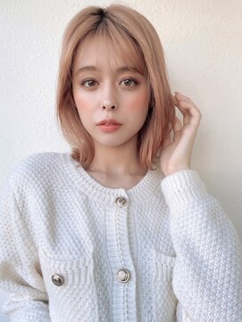 ハイトーンカラー×ミルクティーピンクベージュくびれヘアp浦和