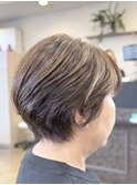 明るい白髪染め/白髪ぼかし/丸みショート/40代/50代/60代/