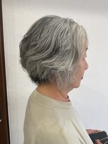 アリー(Ari-) 前下がりボブパーマ