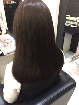 ジュエラ(Jewelux by trusty) 外国人風カラー