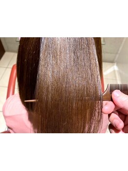 驚きの声多数！極ツヤ"酸性ストレート“でダメージレス&癖や悩みとサヨナラしましょ♪[春日部]