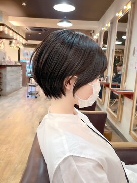 エイト プラット 渋谷2号店(EIGHT plat) 大人可愛いショートボブ20代30代40代黒髪コンパクトショート