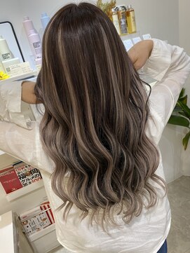 ロンド レア 天神大名店(Lond Le’a) 最高級人毛シールエクステ［天神/大名/博多/赤坂］