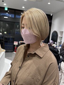 ココット 京橋店(cocotte) ブロンドベージュヘア