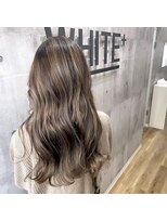 アンダーバーホワイト 南海難波店(_WHITE)&nbsp;ハイライトカラー