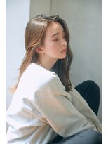 リトル 盛岡(little)&nbsp;センターパートがマッチ！ナチュラルロング