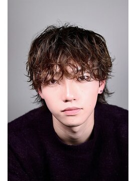 アイトーキョーシエル 横浜(AI TOKYO Ciel) 波巻き/ハイライト/マッシュパーマ/ウルフ[横浜駅]