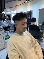 アイズ 海老名(AIZU)&nbsp;ジェットモヒカン　ツイストパーマ　ツイストスパイラルパーマ