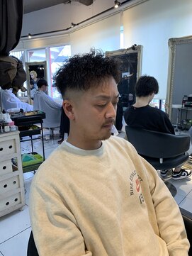 アイズ 海老名(AIZU) ジェットモヒカン　ツイストパーマ　ツイストスパイラルパーマ