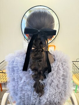 ヘアメイクアンドセットサロン リッコ(Hair make&set salon Ricco) タイト編み下ろし毛先はゆるっと