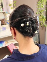 ジェシータ 品川駅前店(GESHITA)&nbsp;タイトめシニヨン【品川/ヘアセット】