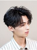 韓国シャドーパーマフェザーショートセンターパート黒髪ウルフ