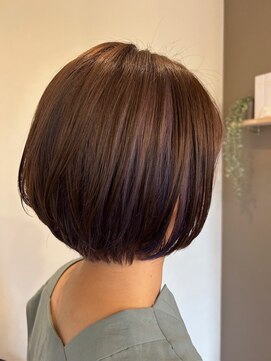 サロン ド ジュン 伊勢崎店 ツヤ感ボブ