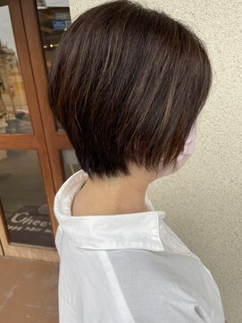 チーモ ハッピー ヘア メイク(CheeMo happy hair make) 女性らしいショートスタイル