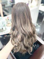 ミシェリー 新宿店(misherry)&nbsp;ゆるふわフェミニンロンググラデーションくすみベージュ