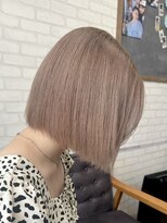 ココテラス(coco terrace)&nbsp;ハイトーン/ボブ/ミルクティーカラー