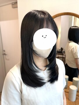 アンド ラ ブランシュ(&.La Blanche) 顔まわりレイヤー/ブルーブラック/大宮