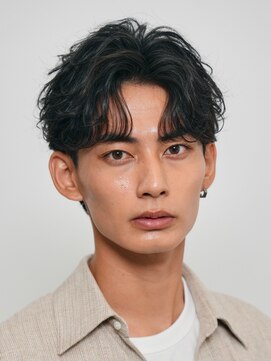 フィフス 原宿(fifth) 原宿フェザーショートメンズカットセンターパート30代緩めヘア
