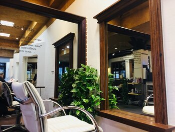 美容室 ノアイシヅカ 土浦店(noa ishizuka)の写真/≪土浦駅徒歩5分≫年齢と共に増えるお悩みを妥協せず、キレイでいられるよう一人ひとりに提案します*