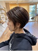 耳掛けショートヘア