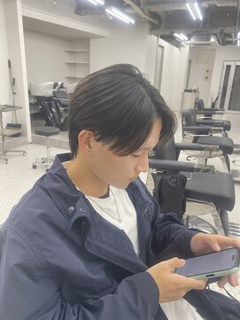 センターパート/曲がる縮毛矯正