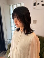 カウチ(Kauti)&nbsp;ワンレンレイヤー/ミルクティーブロンド/ダークブルー/池袋