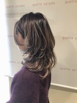 キャトルセゾン(quatre saisons)&nbsp;ウルフセミロング×バレイヤージュカラー