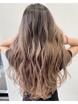 トゥルークリエイション 久喜(True Creation)&nbsp;グラデーション×ミルクティーベージュ