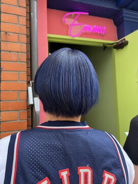エマ(emma) ブリーチ1回ブルーブラック！