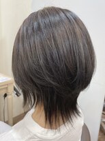 アルターリール(aL ter Rire)&nbsp;赤み消し◎グレージュ×ショートウルフ/中村郁未