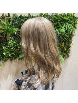 ゴッドヘアーアンドメイク 高崎店(GOD Hair&Make) ブロンド