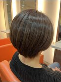 ショートボブ
