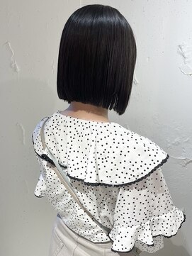 ラミエ バイ メルト 吉祥寺(lamie by melt) "久保田"前下がり切りっぱなしボブ縮毛矯正ストレート