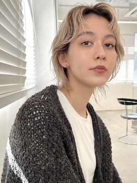 モホーク(MOHAWK) blonde, layer, gradation roots