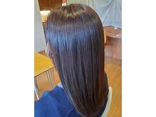 ティーグロス(T+gloss)