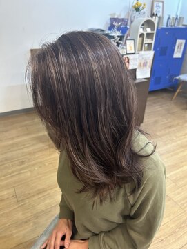 ラック 津田沼(LUCK) カール/セミディ/シアーカラー/姫カット/津田沼