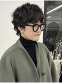 黒髪マッシュショート×パーマ