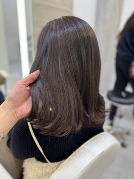 アナ ラーナ(Anna Lanna) ナチュールグレージュとボブ【奥村北斗】